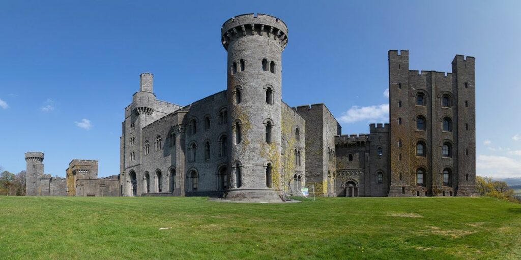 Penrhyn Castle (Tom Parnell)